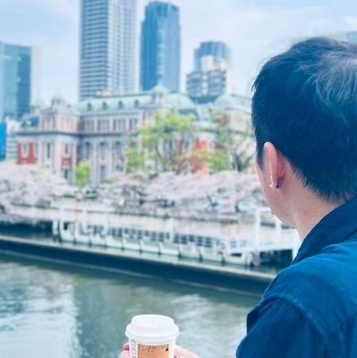 ☆働く場所や時間を自由に☆元公務員⇒息子との時間を確保したい⇒ブログスクールで失敗売⇒『SNS×マーケティング』の基礎を学ぶ⇒才能・スキルすべて0から⇒好きな時間に好きな場所での働き方を獲得🙌⇒夢はイチゴ農園🍓を経営※勧誘は不要です。