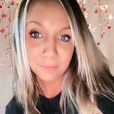 🎉🇺🇸🇺🇸🇺🇸🎉MAGA Mom 💃🔥of 2 beautiful kids a Believer in Jesus Christ my Lord and Savior! ✝️Faith above All ! TRUMP SUPPORTER!🌸🌸🌸🚫DMs AT ALL