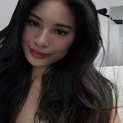 itslovegalore's profile picture. Life must go on