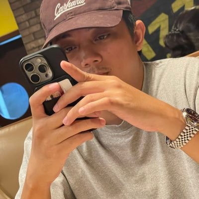 gabjaucian's profile picture. 