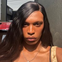 Flora (@florababylon) 's Twitter Profile