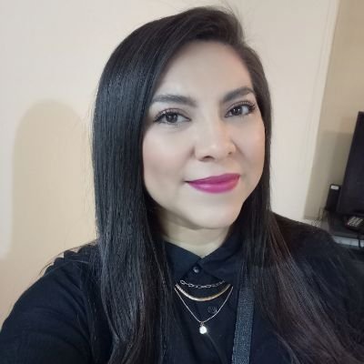 Tuiteando en escala de grises. Nada aquí tiene sentido.