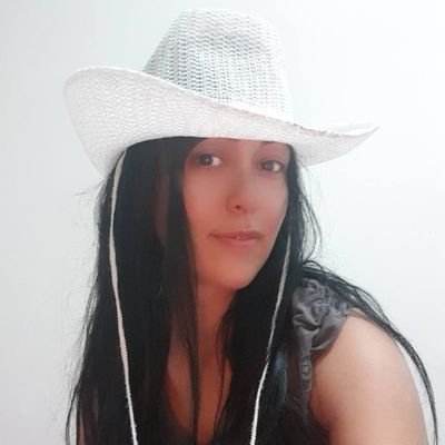 FusunYazkan's profile picture. En güzel insan, güven verendir.💯