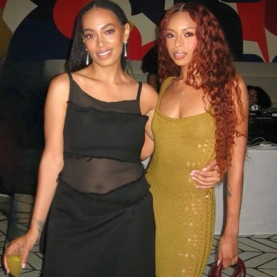 conlechedeavena's profile picture. 