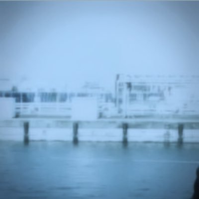 mememekuru's profile picture. 水平線は揺らぎ続けます