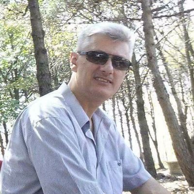 ازرعوا الحُبَ في كل مكان حتى تثمر الدنيا حب .......
عامل الناس كما تحب أن يعاملوك
و لا تعاملهم كما يعاملوك