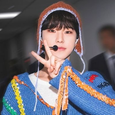 cesyy2306's profile picture. menyukai mie gacoan, mie ayam, bakso, seblak, gado gado, and sesuati yang tampak nikmat dan lezat