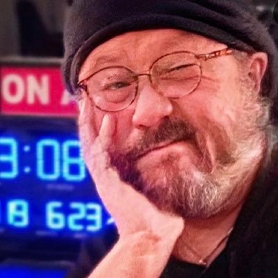 djzionlol's profile picture. 水道橋で小さなiPhone📱＆パソコン修理屋🖥️さんを本業としつつ、「RADIO365🎧️」、「RAZIDRA🎤」を運営している、売れない物書きおじさんです。📖著作『幕末爆音伝』、『FRANKEN AI's』、『ボクちゃんと亀吉』、『デビルマリアの涙』、『鶴女房の恋』など。実は三重県伊勢市出身。