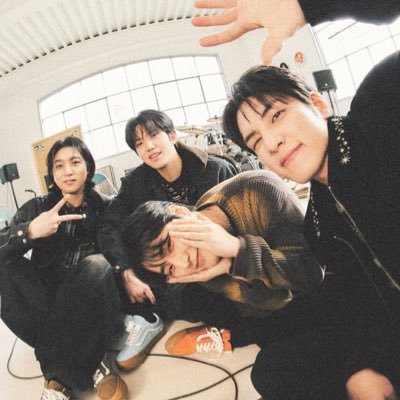 _peachbbjae's profile picture. Multi Fan 💖 NCTzen | MyDay | Wannable | Carat | ELF. I 💚 Mr Spicy Shrimp Burger