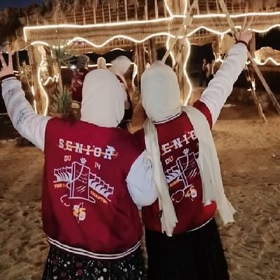 graduated vet
ناصيَتي بيدِك، ماضٍ فيَّ حُكمُك، عَدْلٌ فيَّ قضاؤُك.