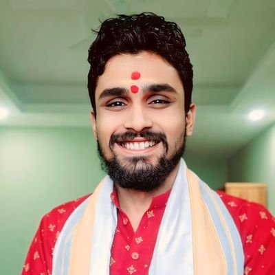 acharyashi24319's profile picture. 🚩💐🇮🇳🌷धर्मों रक्षित रक्षित:🚩🌺💐🌷       🙏🙏आचार्य शिवम कृष्ण शास्त्री जी🙏🙏
श्री मद भागवत कथा एवं श्री राम कथा यज्ञ अनुष्ठान 
🚩🇮🇳🌺धर्म रक्षक🚩🇮🇳🌺