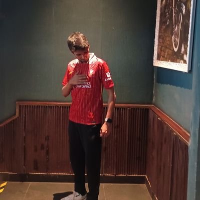 ramanKr09's profile picture. YNWA ❤️| Econ Major | 
Banker by profession , footballer by heart | Not just another Mallu