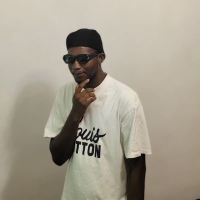 ForzaBuns's profile picture. 6ft of chaos. Tracks and Tackles. GGMU.