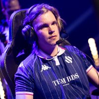 Mishi (@mishigulol) 's Twitter Profile Photo Mishi (@mishigulol) 's Twitter Profile Photo