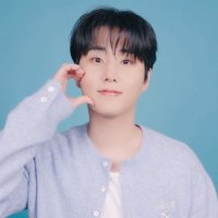 bo.. (@baboyoungk) 's Twitter Profile Photo