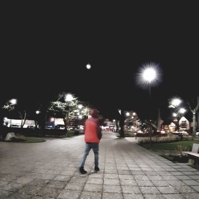 A millas de distancia de cualquier autopista imaginaria. Penquista, viajero, chuncho, Arctic Monkeys.