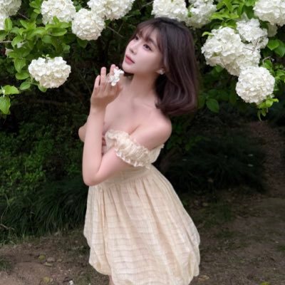 bootyxulizhi's profile picture. 小可爱