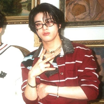 notrllyavianna's profile picture. jake's wife