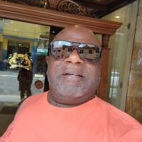 Bear_rjZo (@roberto31421123) 's Twitter Profile