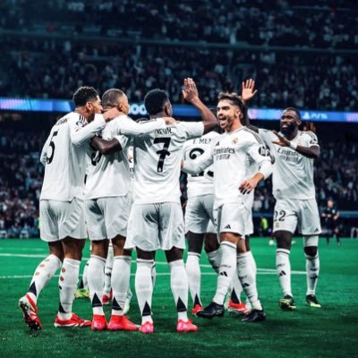 sénégalais 💯% nitou thiès pur 😎✌🏿 fan des mangas #idol kroos #meringué vie #@real madrid
