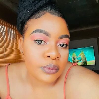 Orlando Pirates 🔴⚫️⚪️⭐️ Deep and soulful house music 🎶 🎵 Proudly South African 🇿🇦
•
Jeremiah 29:11...🙏🏼•
cherrityd@gmail.com