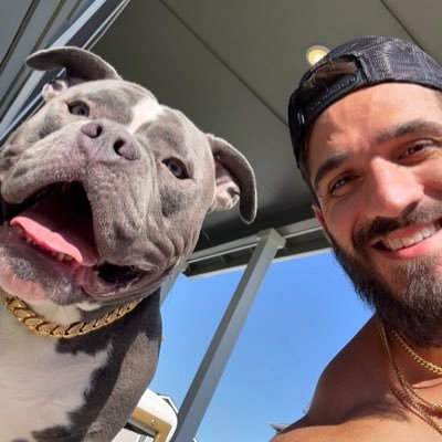 Eric36516596471's profile picture. America first 🇺🇸constitution