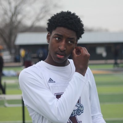 6’3 180/junior c27/Rowlett High School 400 Pr 49.8/GPA 3.8/Long Jump Pr 20.3/200m Pr 22.3/5k 19:53 damonwoffordjr@gmail.com/yahoo.com