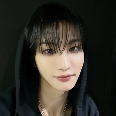 Wife, Mom, Author, Durannie, & Metalhead. OT8 but SeongSang 1st Multistan, KPOP event planner @FORPSH_980403 for HWA
Black She/Her INFP
