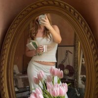 Loli (@lolicryy) Twitter profile photo