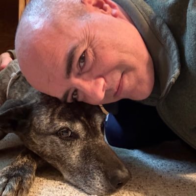 2025! The return to sanity and common sense!
1A/2A Supporter. 🐶 Dogs are the best!
DMs ONLY if we know each other!
🍍🍕🐕🦺🇺🇲
TS @TheKVictor