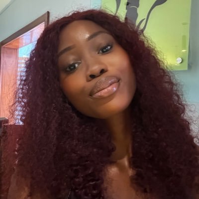 @efemenayesioh