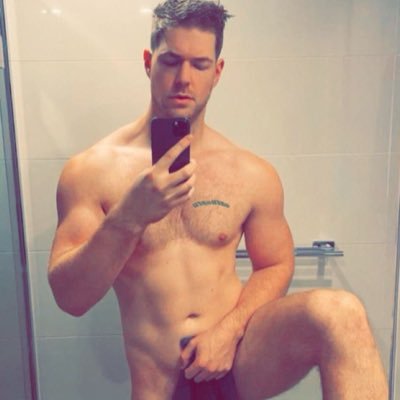 18+ NSFW/ Adult Performer/ Content Creator. Official MikeyRizzz… 954 SoFlo im just a dude enjoying life and doing a lot of fun 27 😏😜 IG @mikey_got_rizzz
