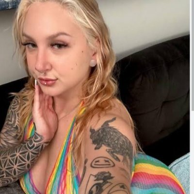 How are you,i really got attracted to your profile picture while glancing through on this site, My name is Susan Browni am single, never married, no kids, I am