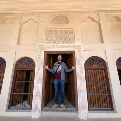 davideogr's profile picture. Social, local and international.