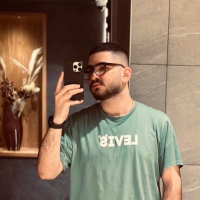 Ali_mrznd's profile picture. https://t.co/XmU32vHmXq