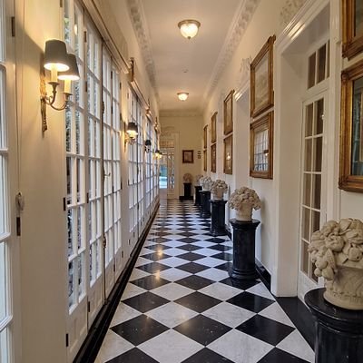 secondmetoo's profile picture. Lectora TOC ~Fan Book & Coffee ~
comida y buena compañía 🩵