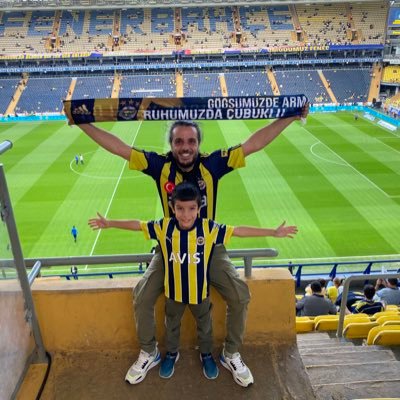 tsknysldg's profile picture. 