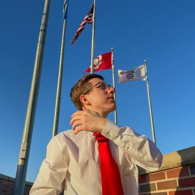 OU Meteorology '25 // 2024 @NWSSPC Lapenta Intern // Student Research Assistant @CIWRO_ // Weather, photography, and all things data // Avid runner