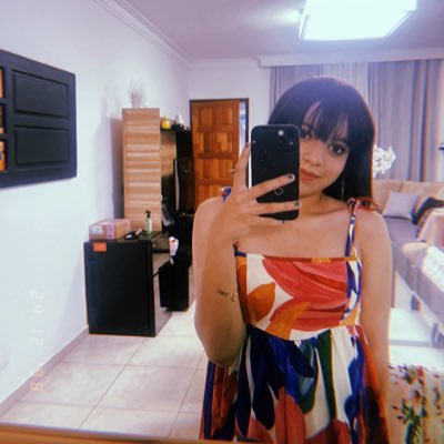 Lud70034389's profile picture. 