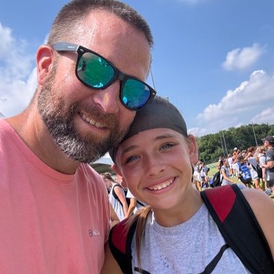 father to greatest kids on earth, husband to greatest girl...college baseball coach..Chicago in my soul. UMHB...19 and counting, Wedding officiant. WINNERS WIN.