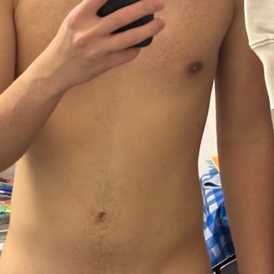 missingwindows3's profile picture. 24|170|64|taken| go to @ADshusky 🙏🏻