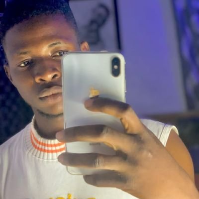 adefrosh843's profile picture. 