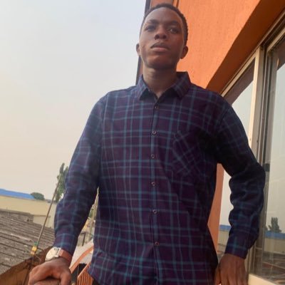 Sport lover #Sport journalist in view 🥂 die hard Manchester United fan#red ❤️