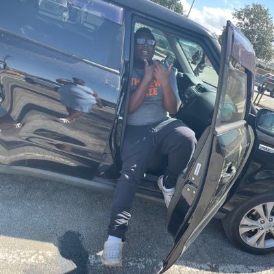 foundgam's profile picture. 