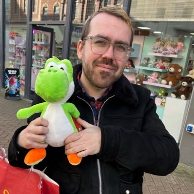 I like Eurovision, Arcade Fire, Professional Wrestling, Video Gaming & Cock. #LGBWithTheT #ManCity 🎾