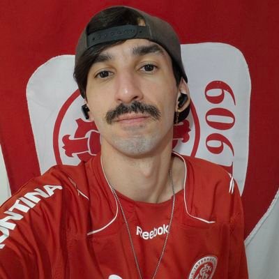 The child is grown, the dream is gone
And I have become
Comfortably Numb.
Sport Club Internacional ❤️❤️🇮🇩🇮🇩🇮🇩
🌿🌴⚡️🌪🌩