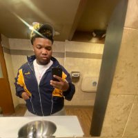 ¥EA (@shonzzzzz) 's Twitter Profile