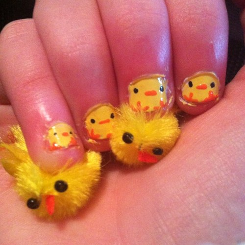 hey guys i love nail art,i follow back. tumblr : http://t.co/HPWKA5cLVH i also have fb just search nailpolish11