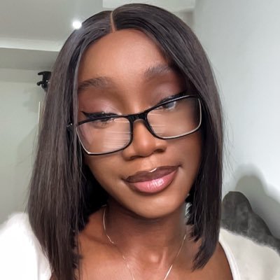 NwovuRebecca's profile picture. *documenting my journey and thoughts* Hi there, I’m a Product Designer that’s also kinda obsessed with psychology 🙋🏽‍♀️