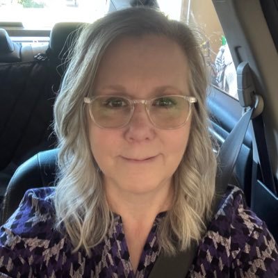 kimhardy1705's profile picture. Christ Follower.  Wife. Daughter. Sister.